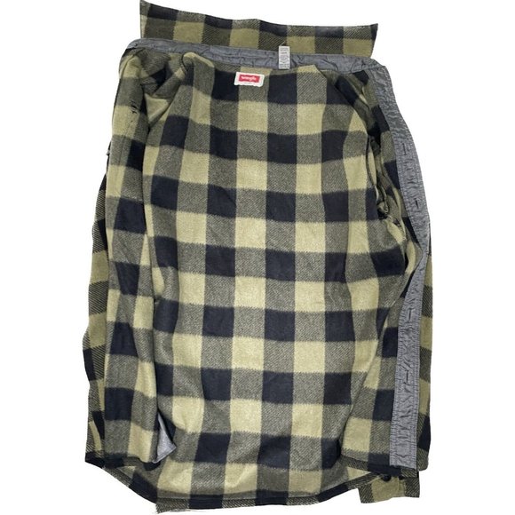 Wrangler Vintage Men’s Buffalo Plaid Long Sleeve Button Up With Pockets M - Picture 3 of 9